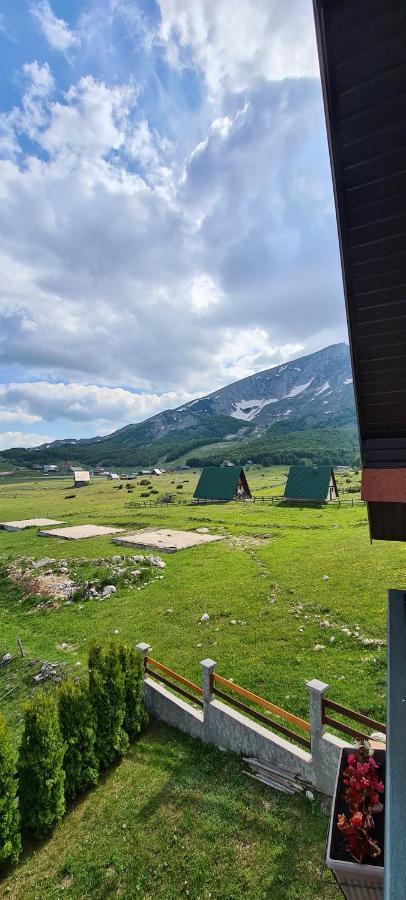 Hawkeye Villa Zabljak  Luaran gambar