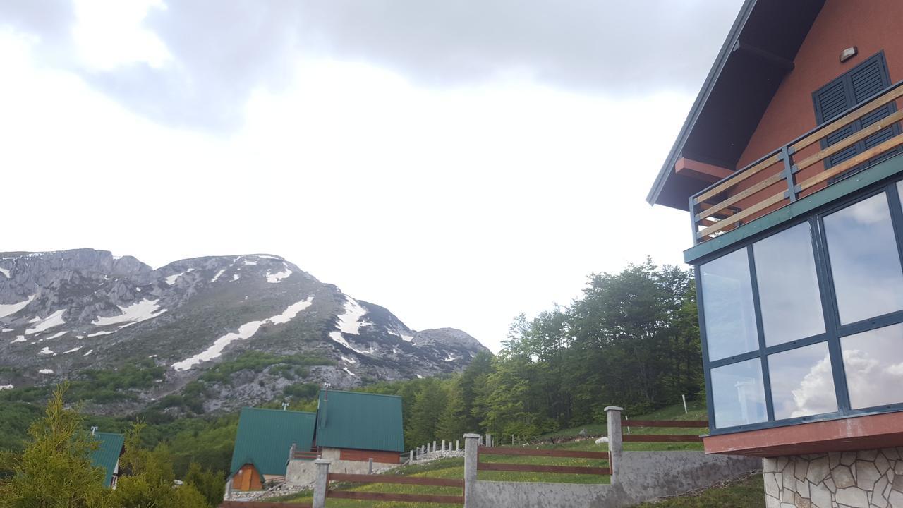 Hawkeye Villa Zabljak  Luaran gambar
