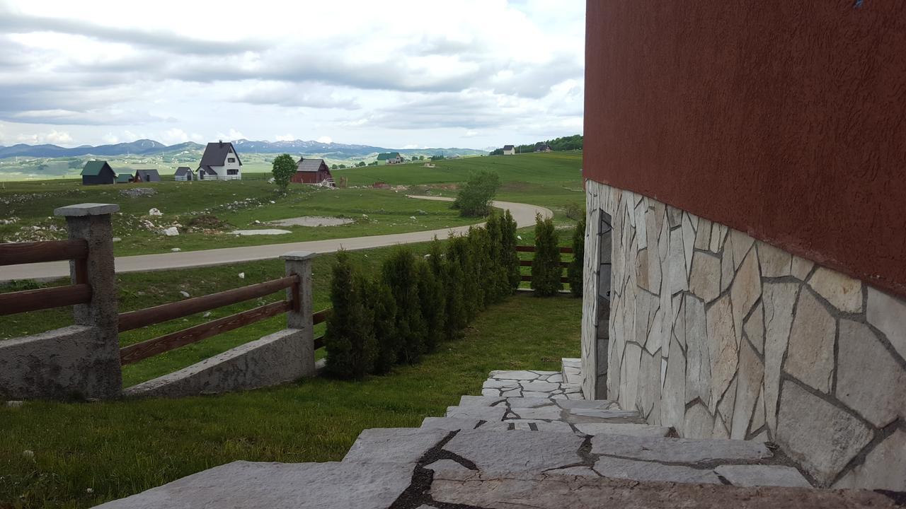 Hawkeye Villa Zabljak  Luaran gambar